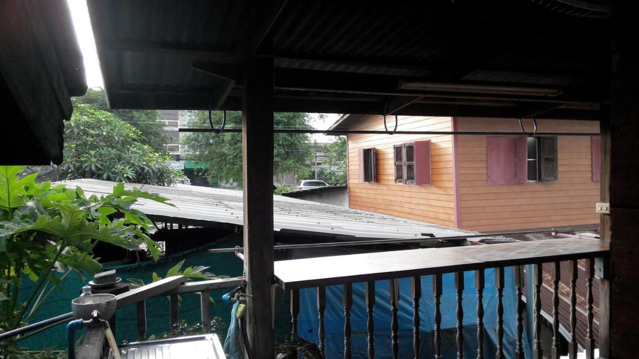 Ray Nu Guest House Phra Nakhon Si Ayutthaya Exterior foto
